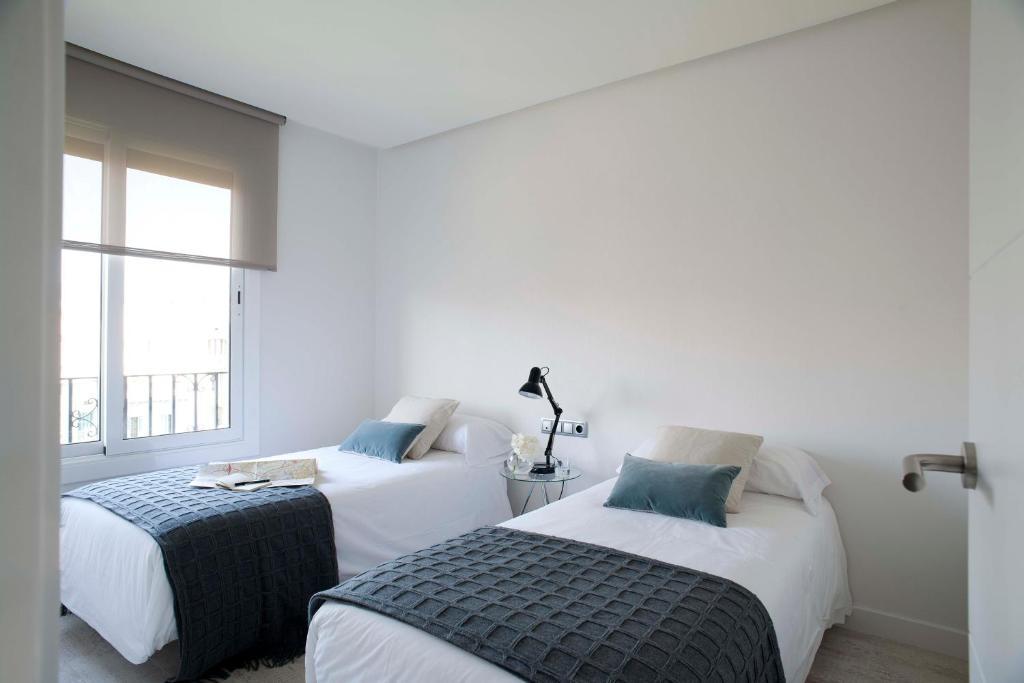 Eric Voekel Boutique Apartments - Madrid Suites Room photo